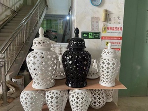 Vasi Alti di Lusso di Alta Qualità Bianchi <span class=keywords><strong>con</strong></span> <span class=keywords><strong>Fiori</strong></span> Dorati, Vaso Ginger Jar per Arredamento Casa - Product Image 6