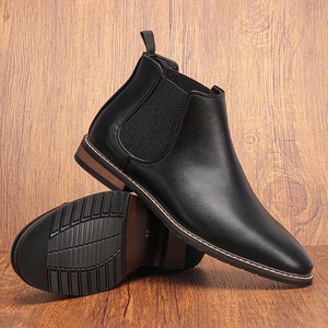 Vente directe d'usine Bottes <span class=keywords><strong>Chelsea</strong></span> pour hommes en cuir PU Mode tendance Bande élastique Classique Bottes Prix bas - Product Image 2