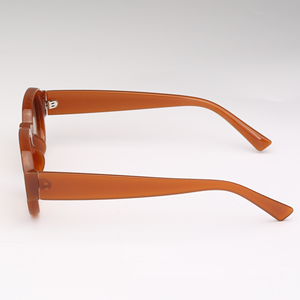 2025 nouvelles lunettes de soleil étroites unisexes OEM tendance avec protection UV400 couleur Pantone disponible - Product Image 3