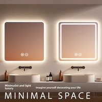 Miroir de salle de bain mural carré en verre rétroéclairé par LED, anti-buée, moderne et minimaliste, personnalisable en gros pour salles de bain et maisons d'hôtes ; Feng