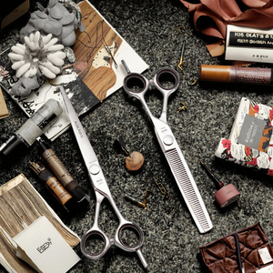 กรรไกรตัดผมมืออาชีพ 7 นิ้ว 440C ผลิตในญี่ปุ่น ใบมีดคมกริบ สำหรับช่างทำผมมืออาชีพ - Product Image 3