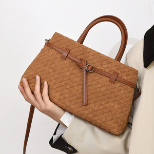 Luxury <b>Woven</b> Lady Casual <b>Tote</b> <b>Bag</b> Two Shoulder Straps Magnetic Closure Classic Diamond Lattice Design Portable Durable Daily Use - Product Image 1