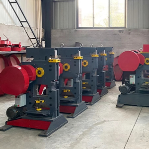 ZHIXIN QA32 Macchina Multifunzionale per Lavorazione del Ferro - Costruzione in Acciaio, Spessore Massimo di Taglio 8-14mm, Punzonatrice e Cesoia per Metallo - Product Image 4