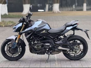 QJMOTOR SRK 600 600ซีซี รถจักรยานยนต์สตรีทไบค์สี่สูบ ระบายความร้อนด้วยน้ำ ระบบเบรก ABS ประสิทธิภาพสูง ใช้เชื้อเพลิงเบนซิน Srk600 สมรรถนะสูง - Product Image 3