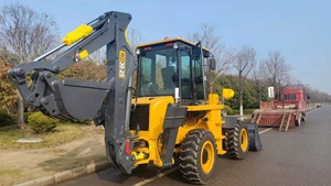 Chargeuse-pelleteuse compacte WZ30-25 pour travaux routiers, agricoles et utilitaires - Product Image 2