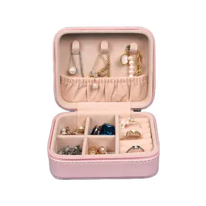 Caixa de anel de couro PU bem projetada para entrega rápida, organizador de joias personalizado, caixa de armazenamento para viagens