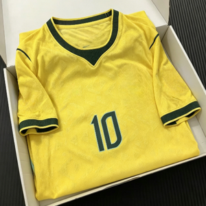 Maglia da Calcio Premium Brasile 2026 Home Giallo Verde a Strisce Grado Master - Fornitore Globale per Dropshipping - Product Image 2