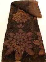 Tissu brodé de fleurs en relief 3D avec perles pour robes de mariée et robes de soirée - Robes de mariée et tenues de soirée