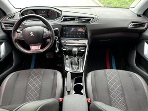 Peugeot <span class=keywords><strong>308</strong></span> Berline Familiale Économique |   Durable et économe en carburant |   Pièces détachées abordables |   Voiture d'occasion française pas chère - Product Image 6