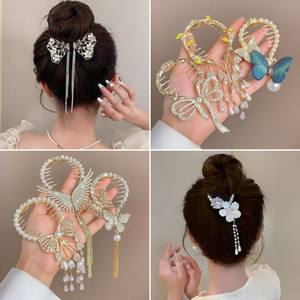 Женская металлическая заколка для волос со стразами - Product Image 1