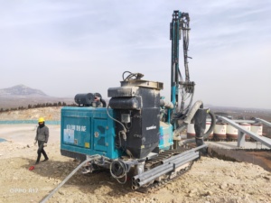 เครื่องเจาะหลุมระเบิด SWDE152Q สำหรับพื้นที่ทำเหมือง อะไหล่สำคัญ ชิ้นส่วนหลัก ปั๊ม มอเตอร์ เครื่องยนต์ เกียร์บ็อกซ์ PLC - Product Image 4