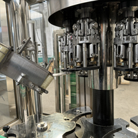Machine de capsulage rotative de capsuleuse de Ropp de bouteille de whisky de papier d'aluminium à quatre têtes JAC-4F automatique