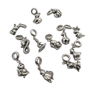 Ciondolo Scorrevole in Corda di Pelle con Grande Gancio, Effetto 3D, Segni Zodiacali Cinesi Vivaci, in Acciaio Inossidabile Personalizzato Yiwu Aceon - Product Image 1