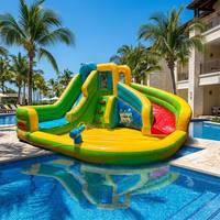 Parc aquatique gonflable géant avec toboggans multiples, tour d'escalade et canon à eau, en PVC commercial pour location extérieure