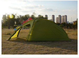 Tente de camping personnalisée pour l'extérieur, ultra-légère, quatre saisons, double couche, imperméable, grande capacité pour 3-4 personnes, avec une chambre et un salon - Product Image 4