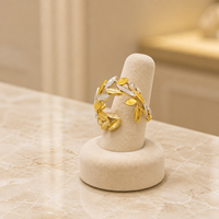 Bague ouverte anti-allergie en acier inoxydable plaqué or 18 carats, bicolore, motif feuille, avec pierres de synthèse serties en canal, motif branche d'olivier, pour femme