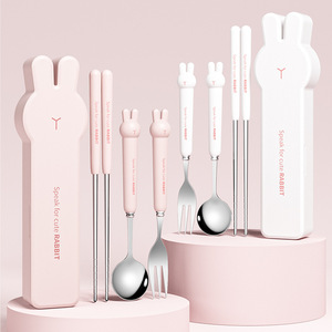 Joli ensemble de couverts pour enfants voyage mignon lapin baguettes cuillère et fourchette ensemble de couverts en acier inoxydable pour les enfants - Product Image 2
