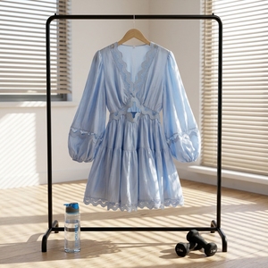 Abito Vintage con Maniche a Lanterna per Donne, Design Estivo Traforato all'Uncinetto con Scollo a V, Elegante e Raffinato, Linea A, Vestibilità Slim, in Poliestere - Product Image 2