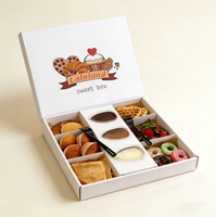 Burger de poulet frit écologique avec boîte de transport, frites personnalisées à emporter, logo personnalisé pour emballage de combo de restauration rapide