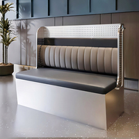 Luxuriöse Hotel-Restaurant-Einrichtung Leder Halbkreisförmige Gebogene Sofa-Sitzgruppen Edelstahl-Tisch Wasserbeständig Langlebig
