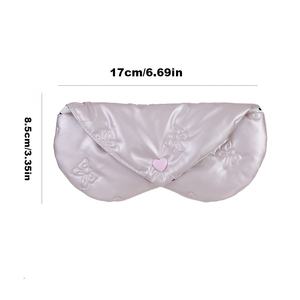 נרתיק למשקפיים עם לב מובלט ורוד מעור PU עם נרתיק לאחסון משקפיים בצורת לב, נרתיק עם לב מובלט, אביזר למשקפיים - Product Image 4