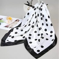 Nouveau Foulard Carré de Luxe Haut de Gamme pour Femme 90x90, Grande Écharpe Ethnique Printemps-Automne Style Haute Couture