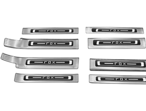 Protection de seuil de porte en aluminium épaissi de style mecha de luxe, anti-rayures, ROX Motor ROX 01 Polestones 01 OEM personnalisé - Product Image 2