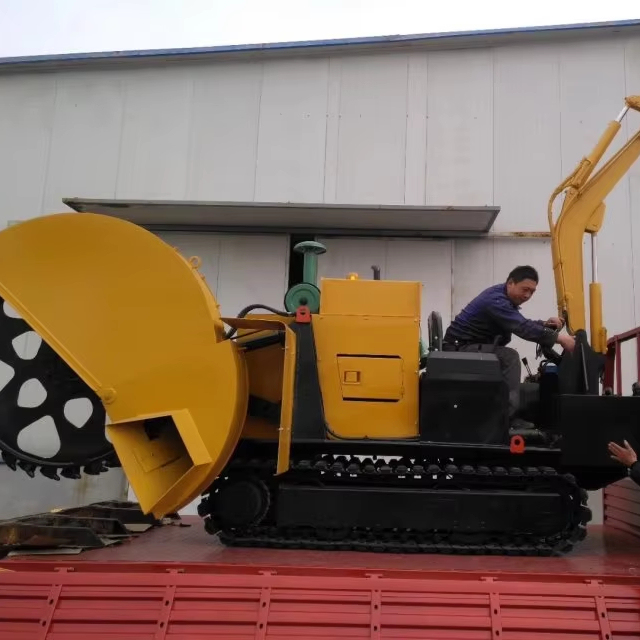 Remote Controlled Crawler Trencher Tracked Land Clearing Machine All Terrain Excavator Complex Terrain Construction Crawler