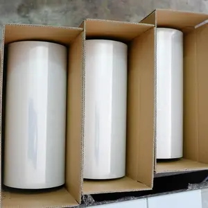 Automatic Packaging Plastic Stretch Pe Winding Film Packaging 18 Inch 45 Gauge 60 Gauge 80 Gauge With Handles