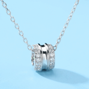 Collana Sottile da Donna con Ciondolo, Catena alla Moda per Clavicola, Gioielli per Maglione - Product Image 1