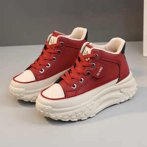 Zapatillas Deportivas <span class=keywords><strong>de</strong></span> <span class=keywords><strong>Mujer</strong></span>, Impermeables, <span class=keywords><strong>de</strong></span> Cuero, Rojas y Blancas, <span class=keywords><strong>de</strong></span> Caña Alta, con <span class=keywords><strong>Suela</strong></span> Gruesa y Resistente, <span class=keywords><strong>para</strong></span> Uso Diario y al Aire Libre - Product Image 1