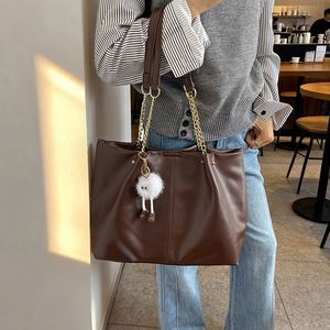 Bolso Tote con Correa de Cadena para Mujer, Bolso de Hombro de Moda, Bolso de Compras de Gran Capacidad para el Trabajo y Uso Diario - Product Image 3