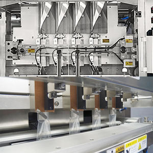 Automatic <b>Plastic</b> Pouch 4 Sides Bag Packaging Machine Snacks Candy peanuts Nuts Grains Rice Seeds Beans Granules Packing Machine - Product Image 5