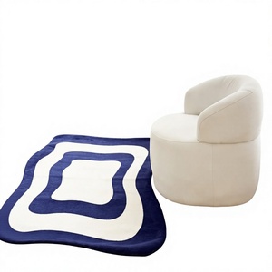 Tapis en laine tufté à la main, motif géométrique moderne, antidérapant et résistant aux taches, à poils ras, marque ITHL, pour salons/salles à manger - Product Image 1