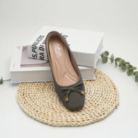 OEM-Hersteller Maßgefertigte Kalbsleder-Loafer für Damen und Herren Echtleder-Anzugschuhe Spitze Slip-On Schuhe mit Gummisohle