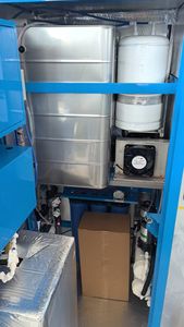 Distributeur automatique d'eau purifiée à osmose inverse, à monnayeur, à service libre, eau froide, vente chaude, 400GDP 800GDP - Product Image 3