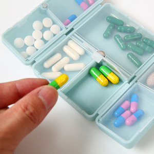 Nuevo Diseño <span class=keywords><strong>de</strong></span> Caja <span class=keywords><strong>de</strong></span> Almacenamiento Portátil con 7 Compartimentos, Tapa Magnética Abatible <span class=keywords><strong>de</strong></span> PP, Mini Caja Sellada para Pastillas, Ideal para Viajes al Aire Libre - Product Image 4