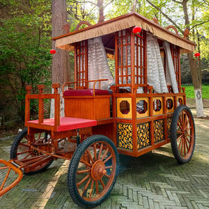 Calèche royale de luxe à vendre / Remorque à chevaux de luxe / Calèche électrique de tourisme Cendrillon - Product Image 1