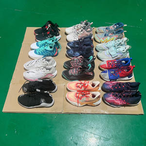 סיטונאי כיתה יד שנייה נעלי כדורסל כדורסל נעלי מותג סיני מקורי בחבילות נעלי ספורט משומשות לגברים - Product Image 4