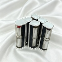 Baume à lèvres transparent personnalisé en gros sous marque privée, gloss repulpant, maquillage longue tenue, haute pigmentation, végétalien, hydratant, en plastique