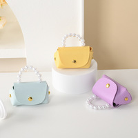 Mini porte-clés créatif en cuir PU avec mousqueton, accessoires pendentifs, design anime perlé, pour sacs légers et porte-monnaie, cadeau pour enfants