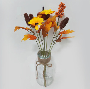 Nuovo Prodotto: Composizioni Finite di Girasoli Artificiali e Foglie d'Acero per Natale, Halloween, Giorno del Ringraziamento e San Valentino - Regalo - Product Image 3