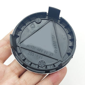 <span class=keywords><strong>Tapacubos</strong></span> giratorios electrochapados de ABS de 75 mm para coches <span class=keywords><strong>Mercedes</strong></span>-<span class=keywords><strong>Benz</strong></span> - Ajuste universal - Product Image 4