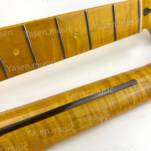Mástil de Repuesto para Guitarra ST de 22 Trastes y 12 Pulgadas de Radio, Mástil de Guitarra ST de Arce Flameado en Venta - Product Image 4