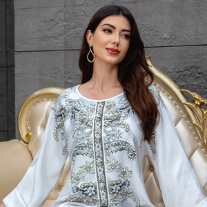 Robe Abaya élégante et modeste en polyester imprimé pour femmes musulmanes, motif floral d'inspiration vintage, pour mariage, automne, <span class=keywords><strong>printemps</strong></span>, été - Product Image 6