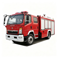 Camion-citerne Sino Truck HOWO 3000 litres / 3 m³ avec équipement de lutte contre l'incendie / Camion spécial à vendre