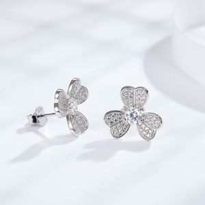 ต่างหูแฟชั่นแฟชั่น2024 S ทั้งหมดของ Chrysolite Flower ต่างหูแฟชั่นคลาสสิก - Product Image 3