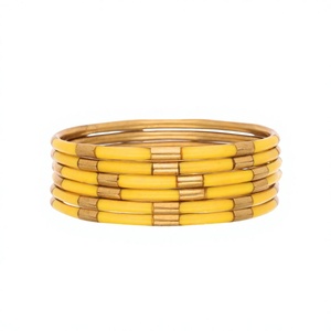 Bracelets en résine et laiton faits à la main |   Bracelet manchette en laiton plaqué or avec incrustation de résine design |   Bijoux de mode unisexes tendance |   OEM ODM - Product Image 2