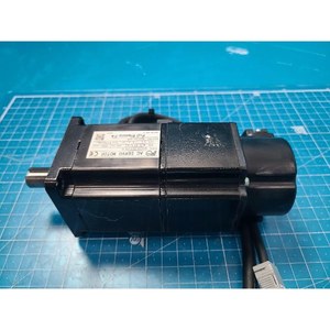 Motor Servo AC Fuji GYS201DC1-CA-B Usado Como Está, Piezas de Equipos Legacy Semiconductor - Product Image 1