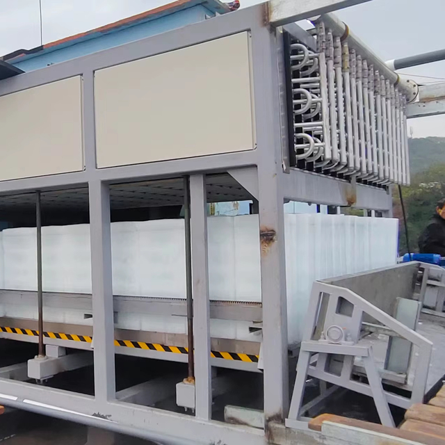 5Tons Industrial Commercial Block Ice Maker Machine for Ports and Concrete Cooling for Seafood Processing, Fishery